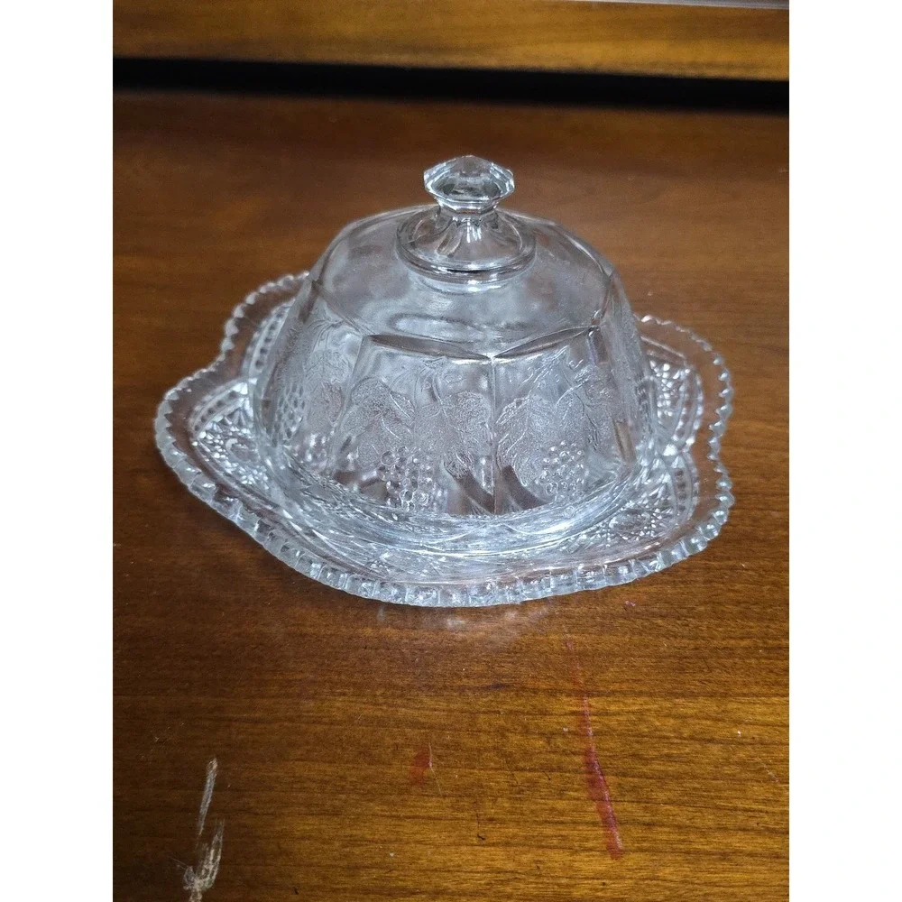 Vintage‎ Clear Butter Dish, Grapes,, Grape Leaves with Lid